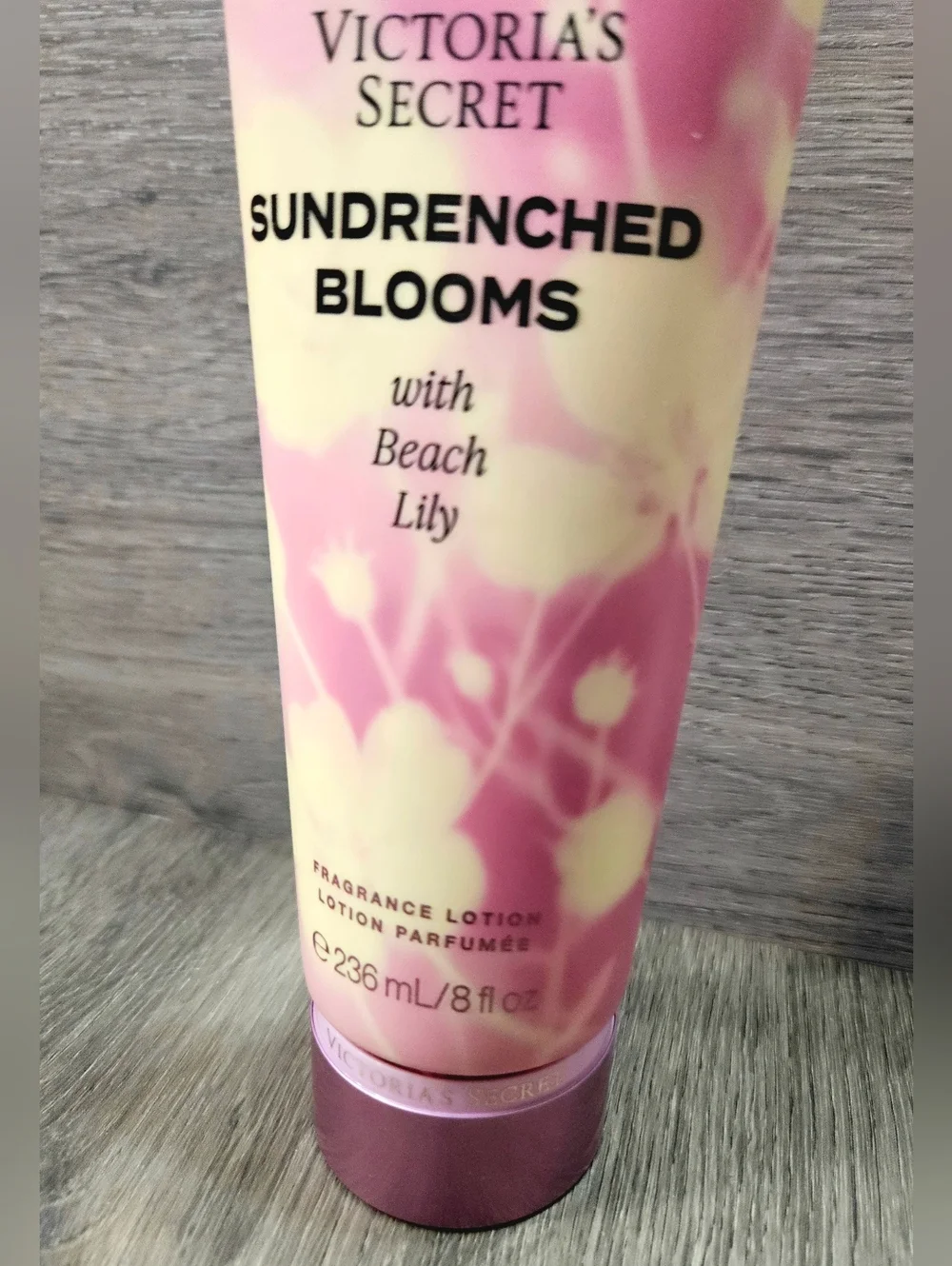 Victoria's Secret Sundrenched Blooms Body Lotion NEW 8oz Beach Lilly Womens